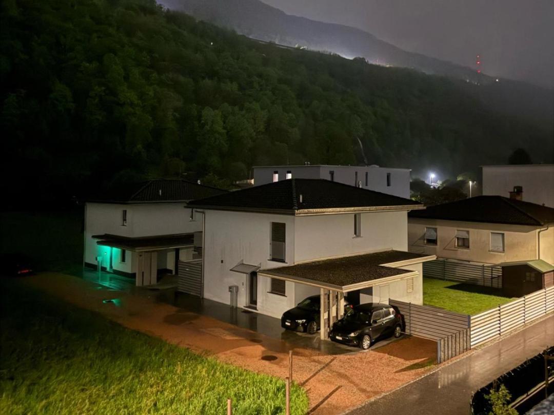 33 Hotel Cadenazzo ภายนอก รูปภาพ